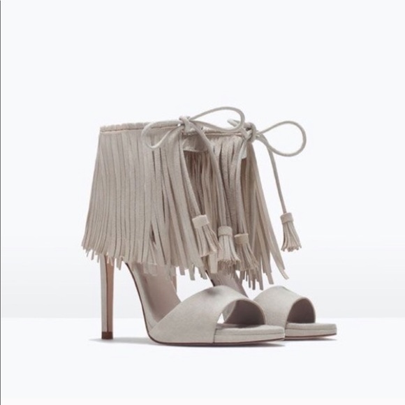 Zara Shoes - Zara nude fringe high heel 37